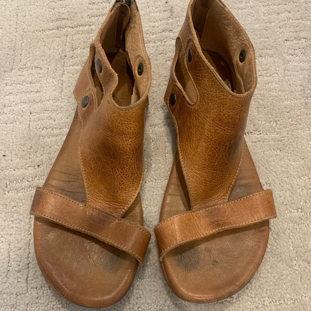 Gently used Bed Stu sandles